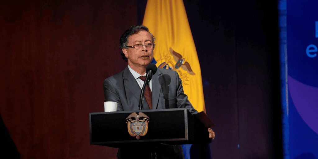 Corte Constitucional le exige al presidente Petro retractarse de sus estigmatizaciones contra mujeres periodistas