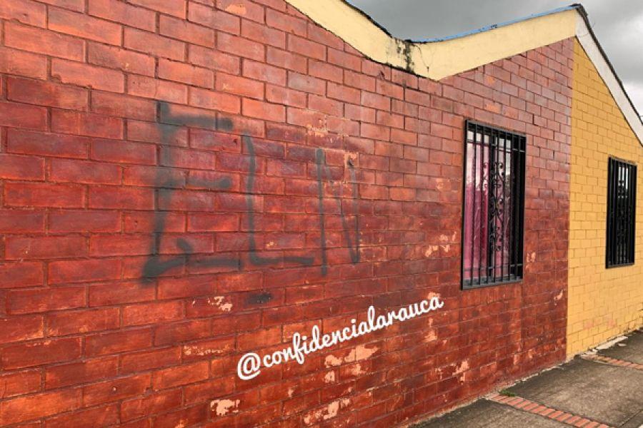 Con un grafiti el ELN amenaza a periodista en Arauca